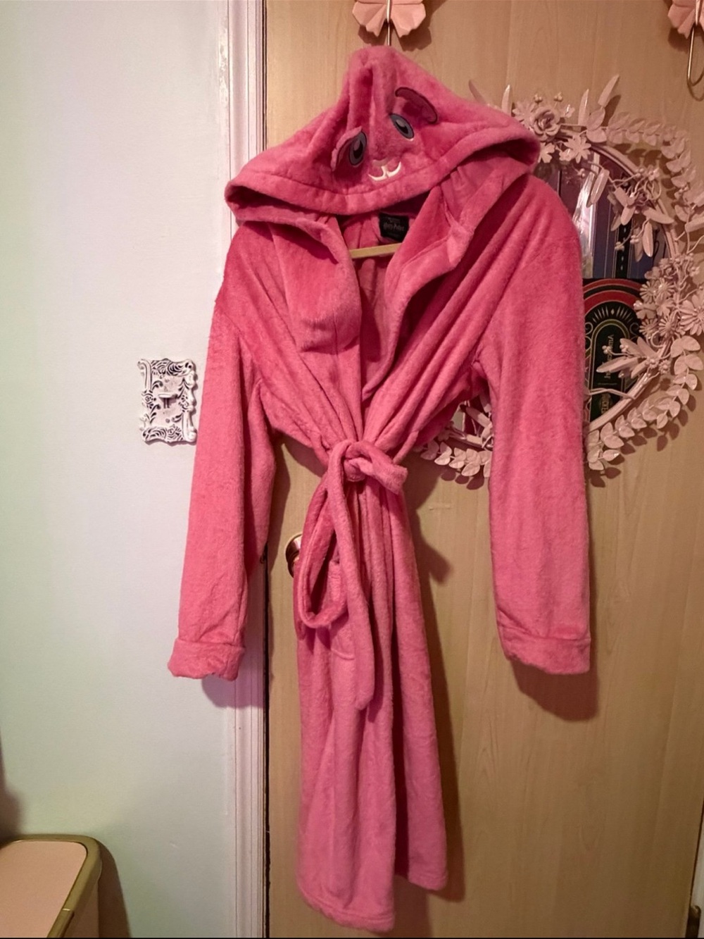 Pink puffle Harry Potter bath robe universal studios